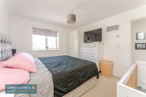 Bedroom- click for photo gallery